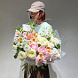 “Sandersonia” Signature Bouquet