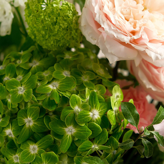 “Blossom” Signature Bouquet
