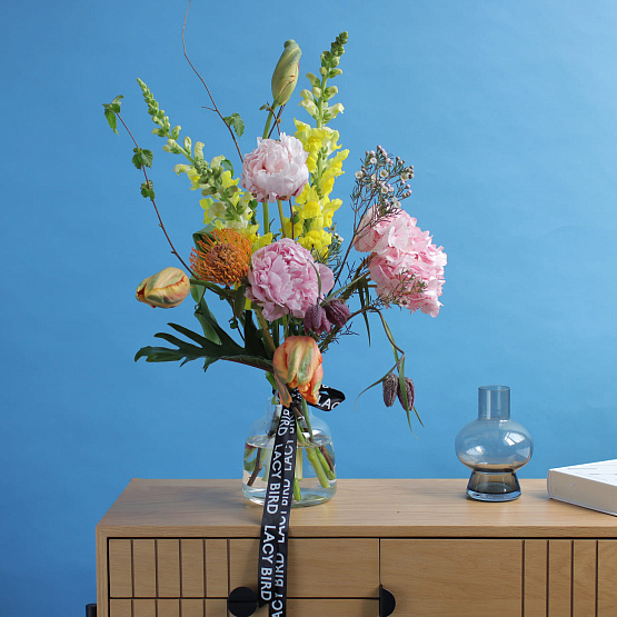 Flower Subscription M (4 bouquets for 4 weeks)