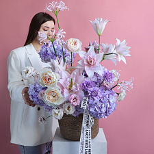 “Lily Scent” Flower Basket