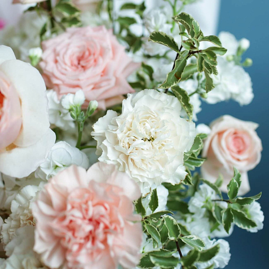 “Blooming Garden” Flower Basket