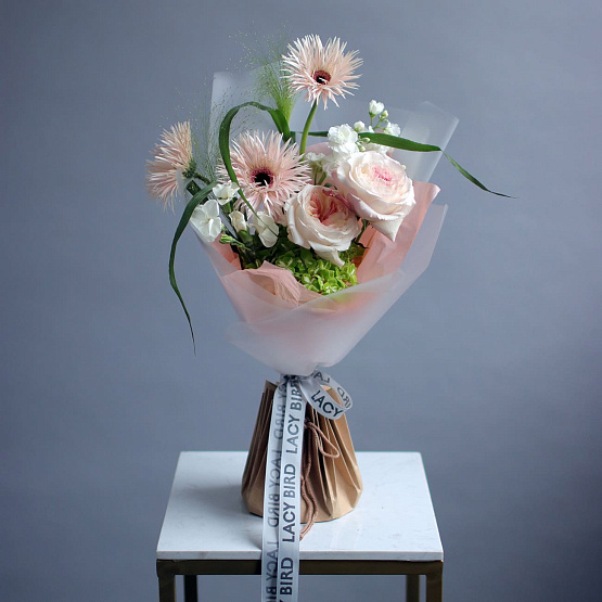 “Slight Smile” Bouquet