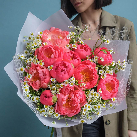 “Kiss of the Sun” Duo Bouquet