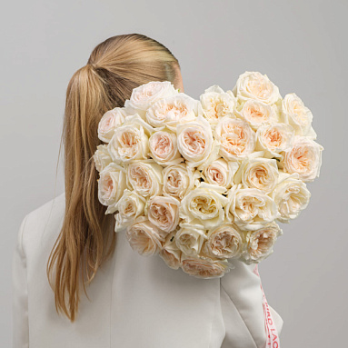 “Pure charm” Mono Bouquet