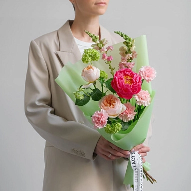 “Sugar Meringue” Trio Bouquet